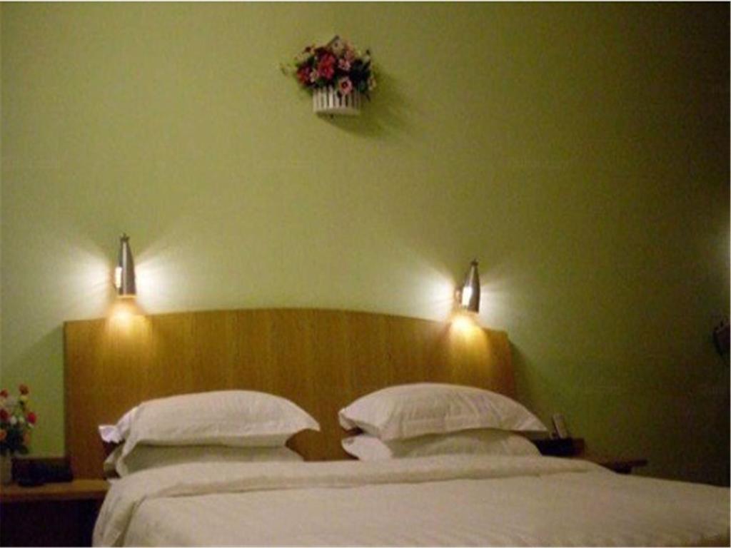 Home Club Hotel Yuexiu Branch Kanton Zewnętrze zdjęcie